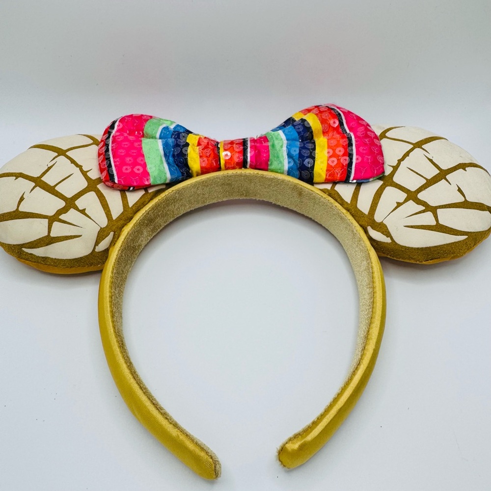 Pan Dulce Minnie Mouse Headband